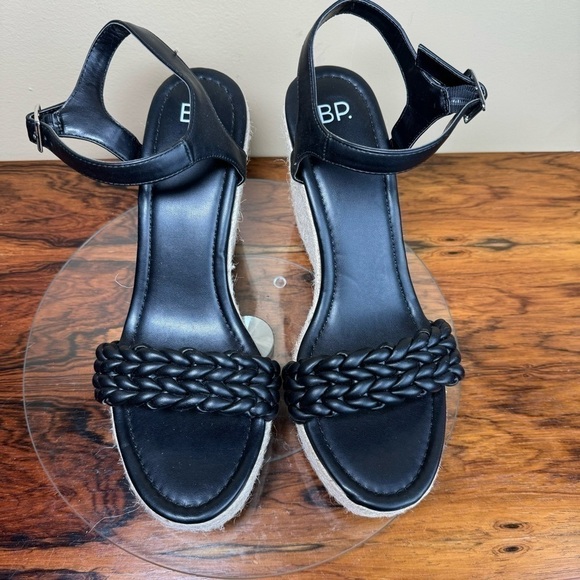 BP. Goldie Braided Wedge Sandal in black - Picture 5 of 15